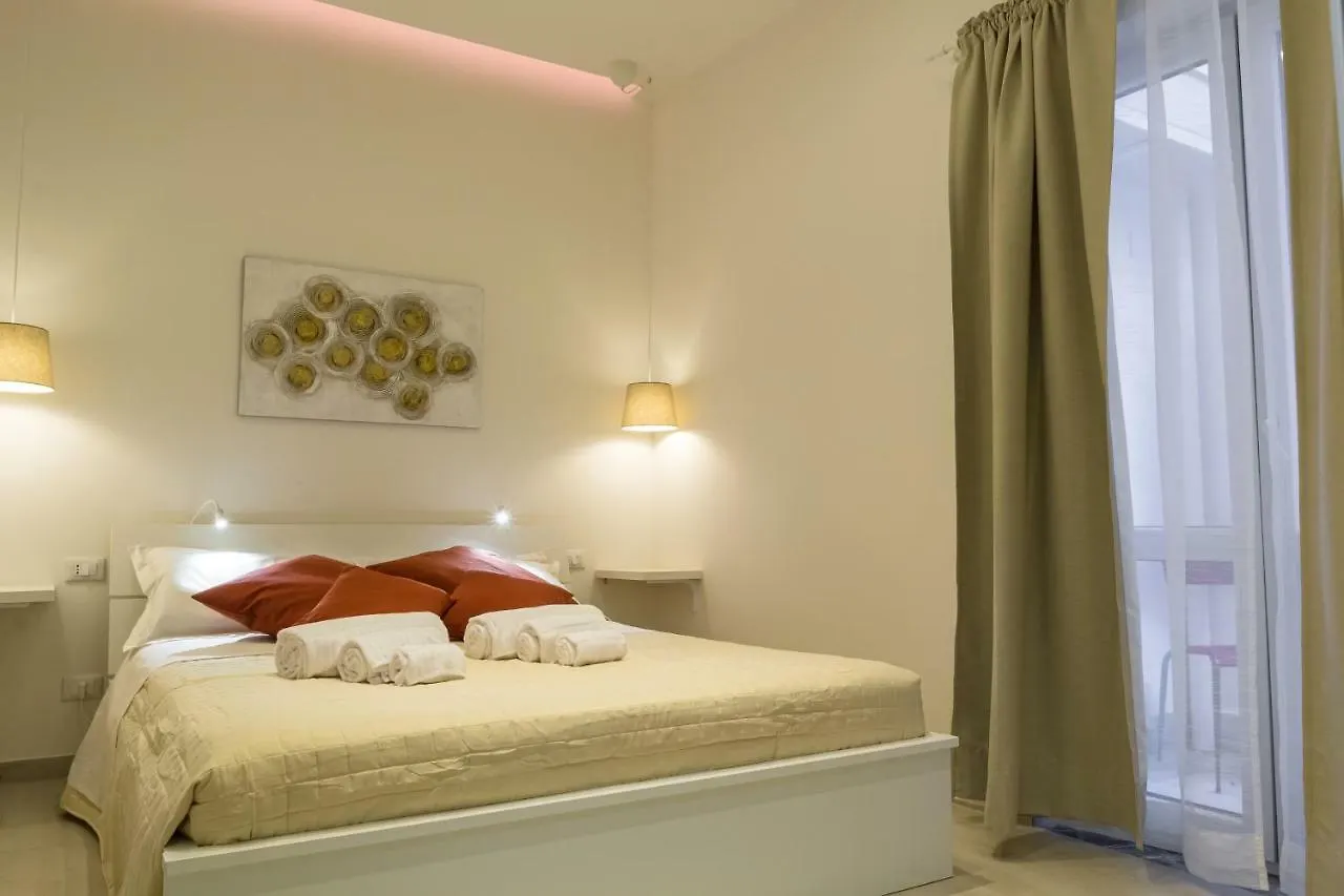 Guest Home Rose Giardini Naxos